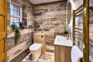 Photo 17- click for photo gallery